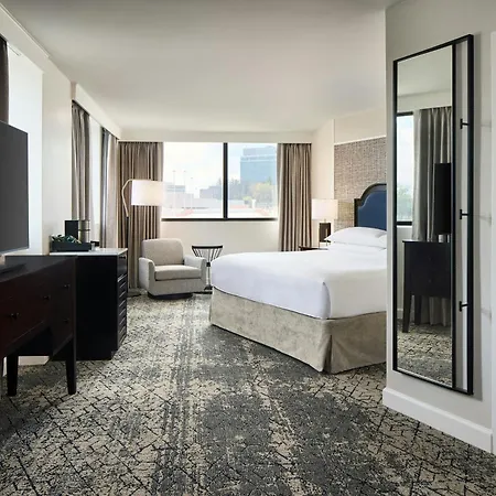 Sheraton Baltimore North Towson Exterior photo