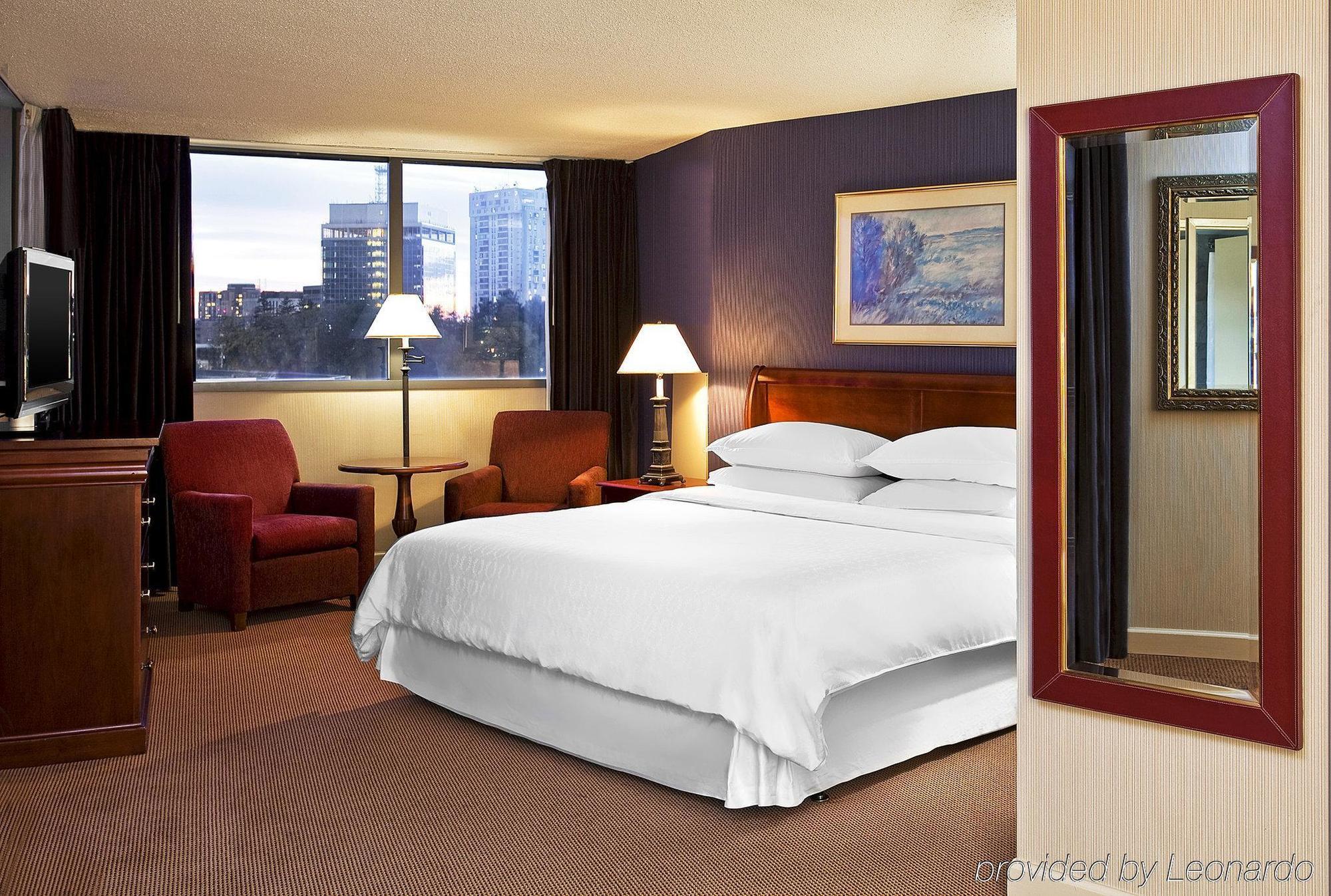 Sheraton Baltimore North Hotel
